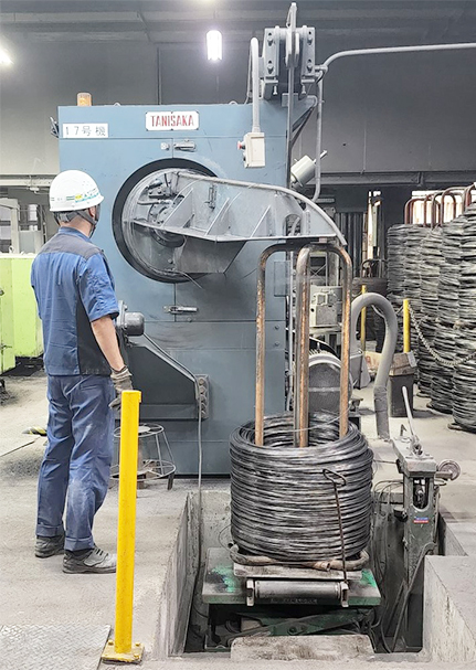 伸線（しんせん）｜アマテイのお仕事紹介！